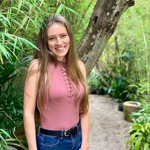 Meet your Posher, Gabby